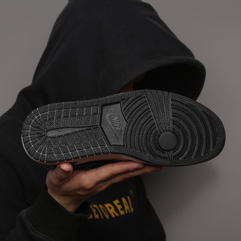 Air Jordan 1 High OG “Dark Mocha”