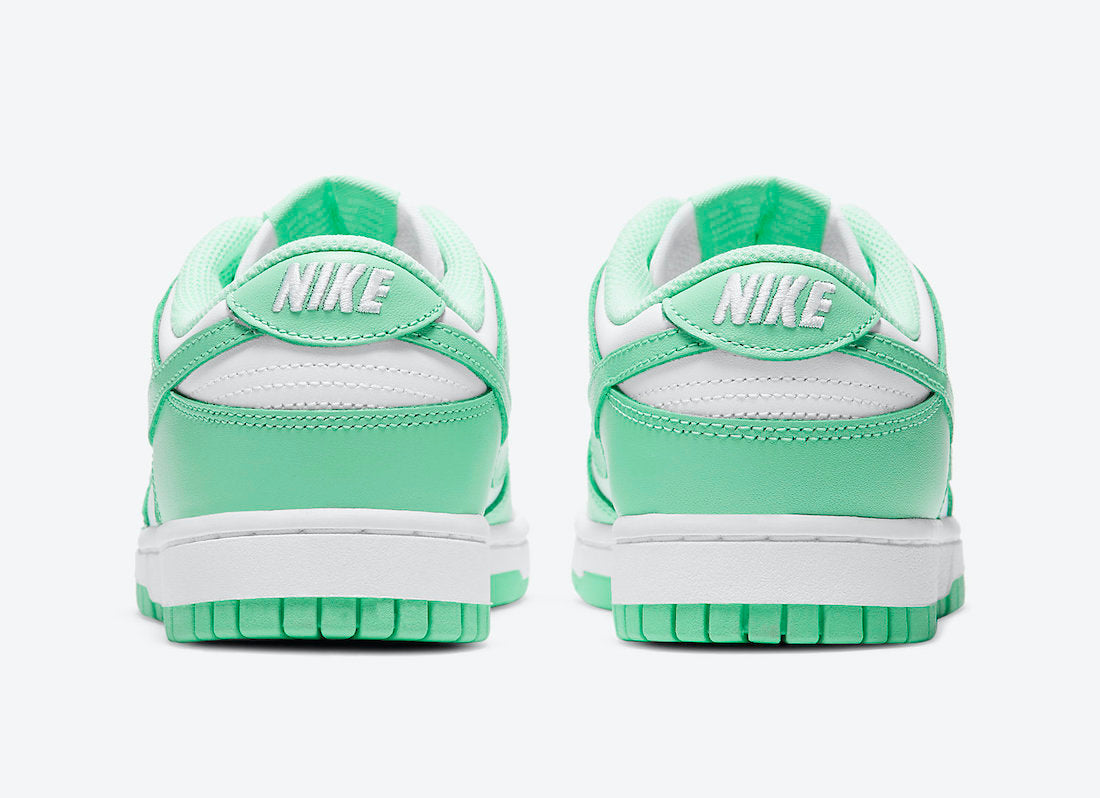 Nike Dunk Low “Green Glow”