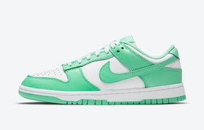 Nike Dunk Low “Green Glow”
